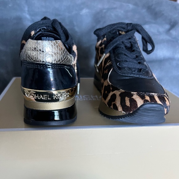 Michael by Michael Kors Allie Wrap Trainer Leopard Sneakers - Picture 7 of 13